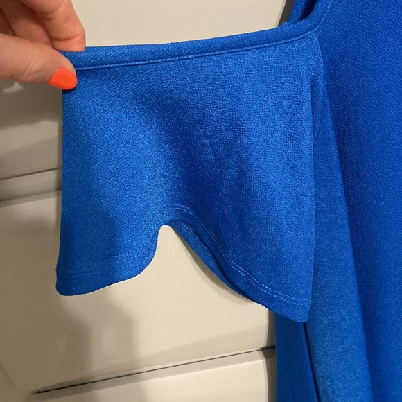 DRESS - Picture 3 of 4